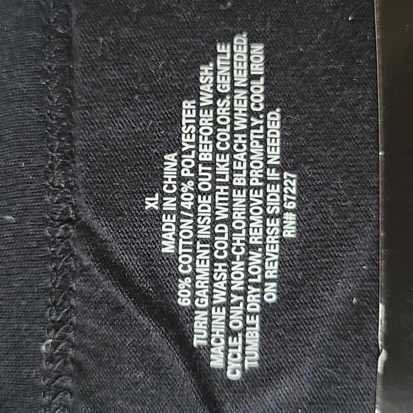 XL Men's Halloween pjs - Picture 3 of 3